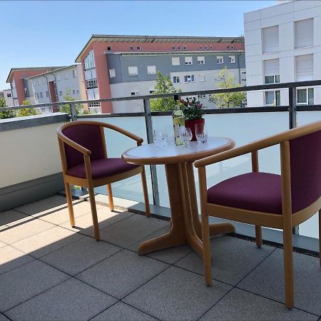Moderne Alpenblick Apartment Friedrichshafen Exterior foto